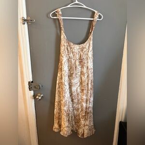 Nine West midi 100!% silk lined milkmaid fairy ethereal dress
